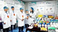 Xingyang시 인민대표대회 상임위원회 부위원장 Si Honghui가 이끄는 대표단이 H&H 생명공학을 방문하여 과학 기술 혁신과 산업 ...